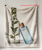 LOEWE Agua Flannel Fleece Throw Blanket L311